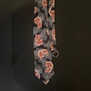 Fendi silk tie. Floral.